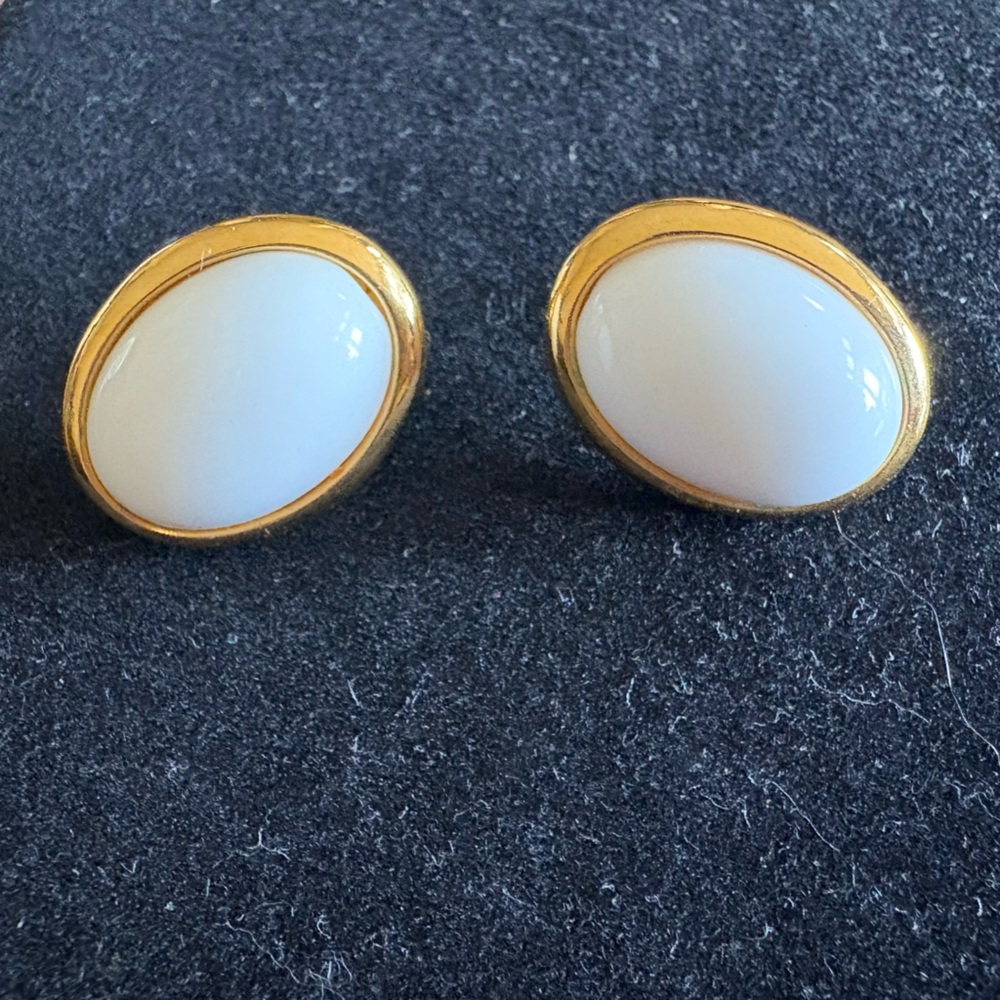 Trifari Elegant Gold and White Earrings